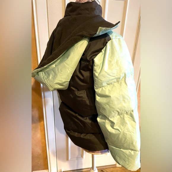 Operation Warm Unisex EUC Jacket- NWT - Picture 2 of 3